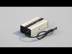 Ηλεκτρικοί φορτιστές μπαταριών λιθίου 7A Φορτιστή μπαταριών ιόντων λιθίου 54.6v